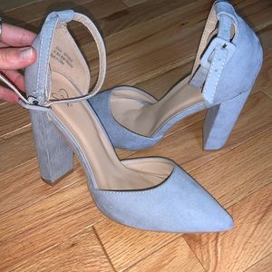 Light blue pointed toe heels